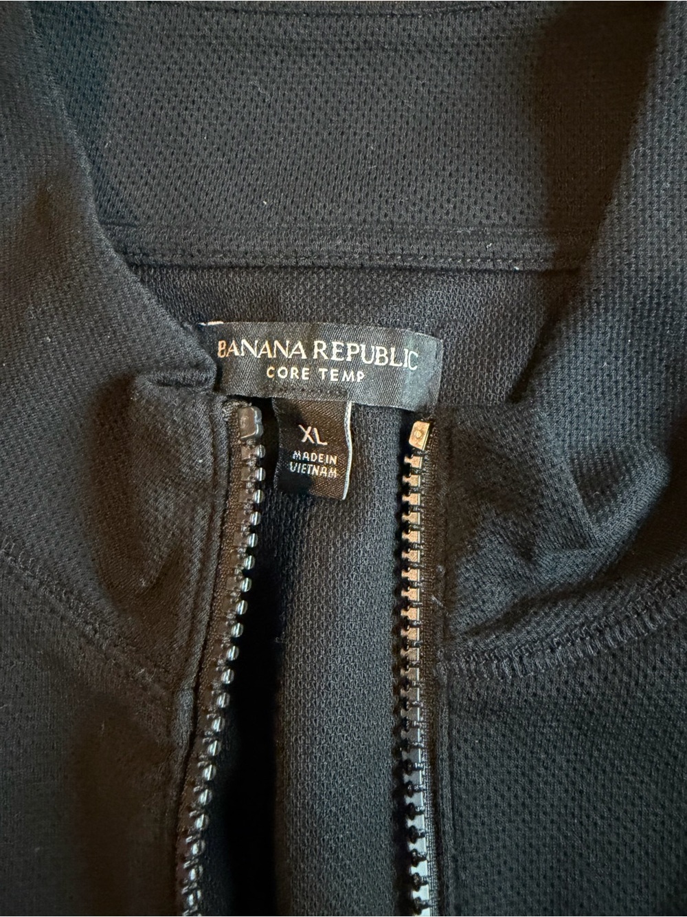 Banana Republic Black quarter zip core temp XL - Picture 3 of 4